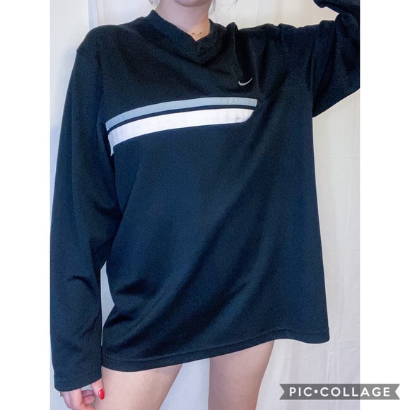 nike old school sweater